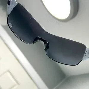 Oakley | Accessories | Oakley Sunglasses Misconduct Oo94111  display picture 1
